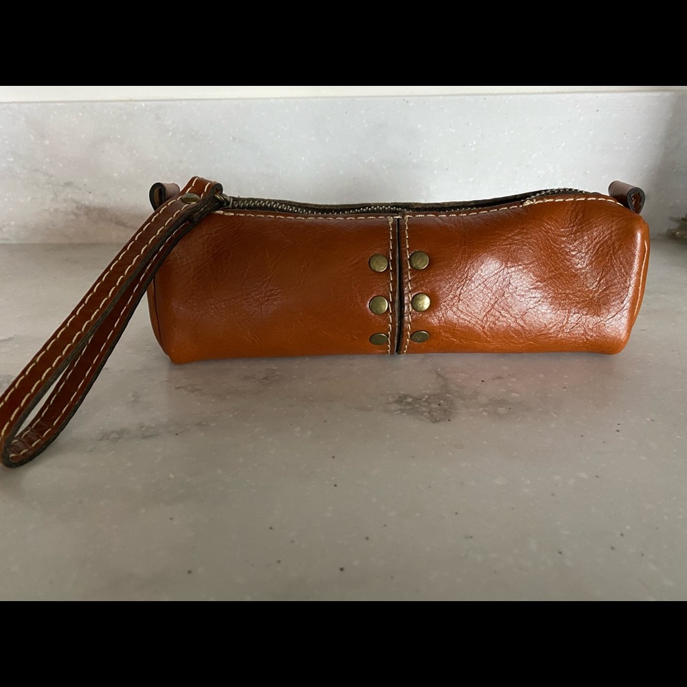 Patricia Nash Isla Oblong Italian Leather Wristlet, Cognac Brow